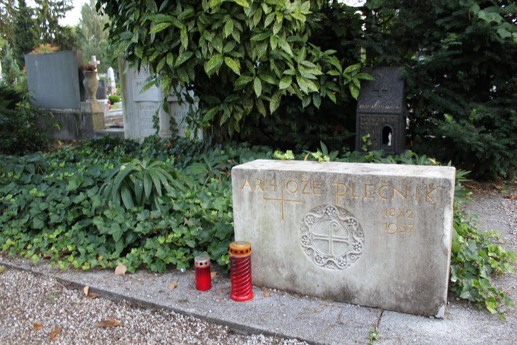 zale-cemetery-plecnik