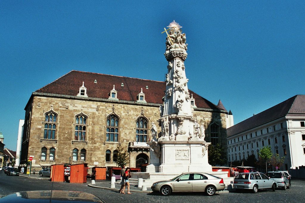 holy_trinity_column_and_hungarian_culture_foundation